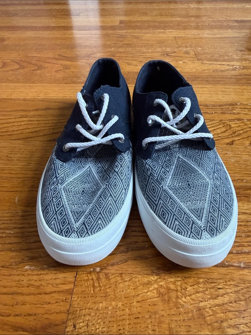 Sperry Top-Sider Crest Rider Native Lace Up Women’s Sneaker Shoes